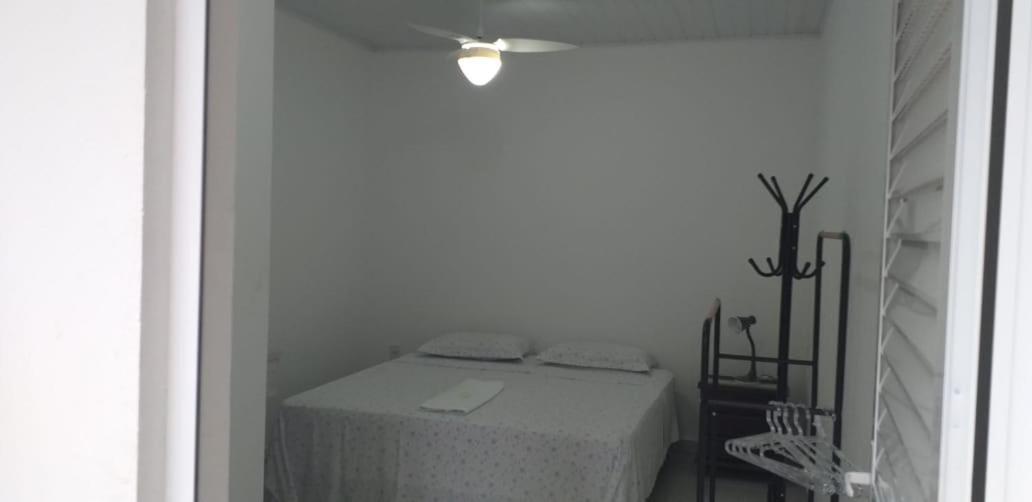 Pousada Casa Verde - Quartos Individuais - Smart Tv 32 - E Banheiro Privativo Apartment Itajaí Екстериор снимка
