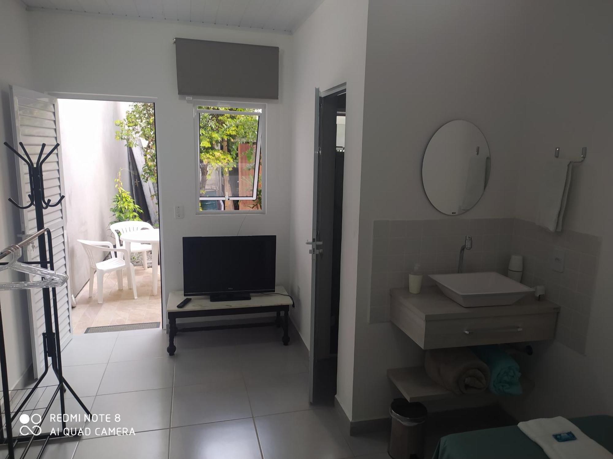 Pousada Casa Verde - Quartos Individuais - Smart Tv 32 - E Banheiro Privativo Apartment Itajaí Стая снимка