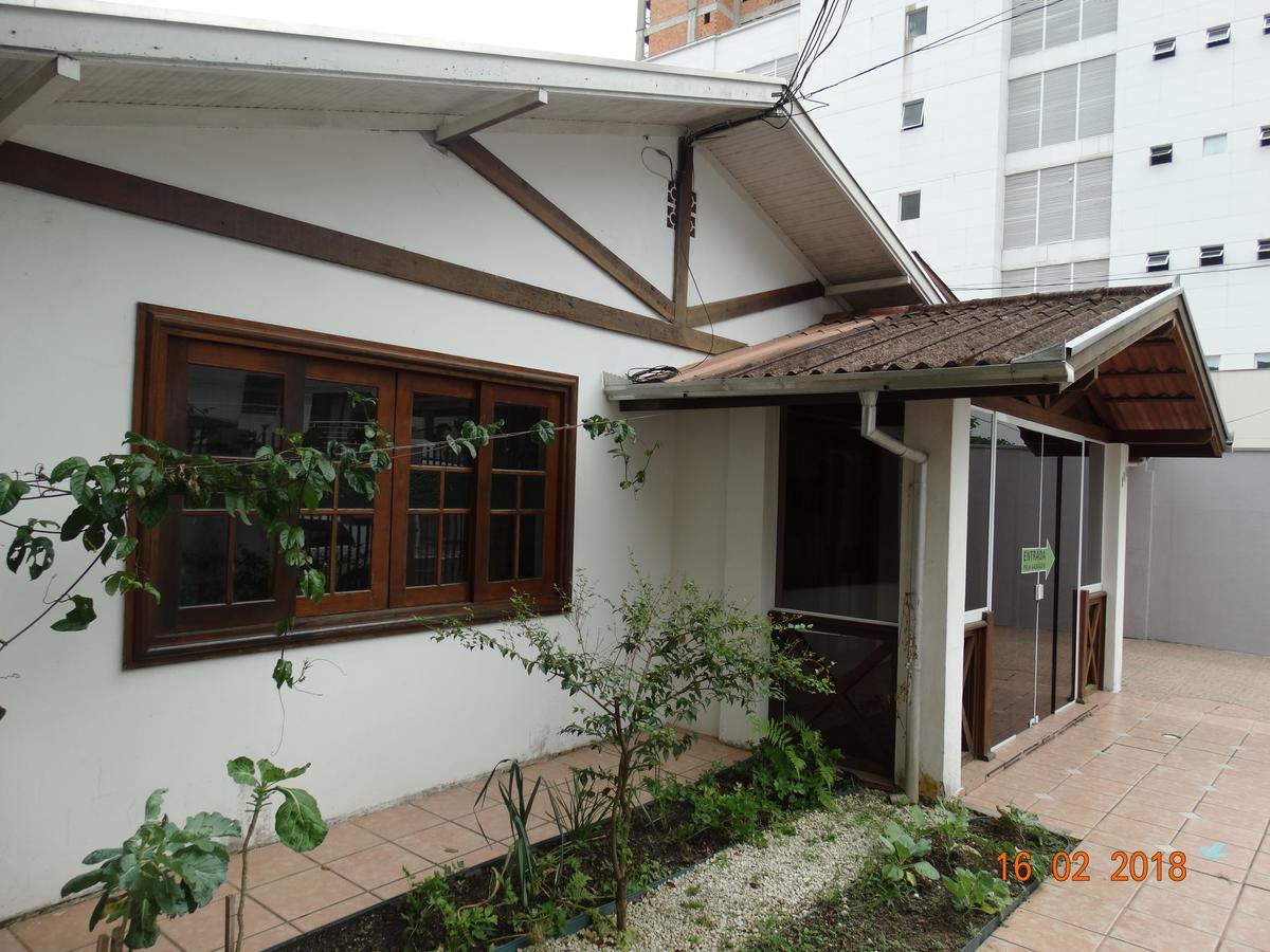 Pousada Casa Verde - Quartos Individuais - Smart Tv 32 - E Banheiro Privativo Apartment Itajaí Екстериор снимка